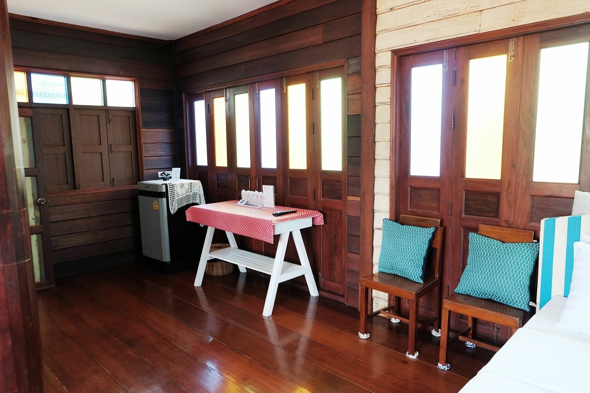 Baanchompooamphawa Apartment Exterior photo