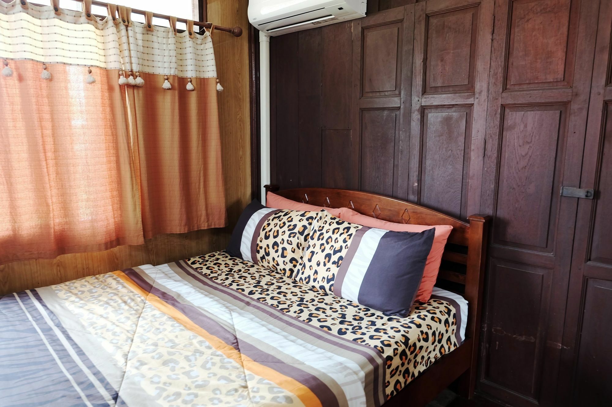 Baanchompooamphawa Apartment Exterior photo